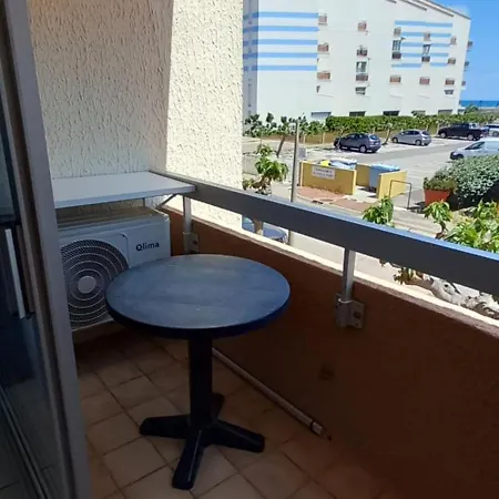 Avec Vue Sur , A 150 M Et Proche Des Commerces Appartement